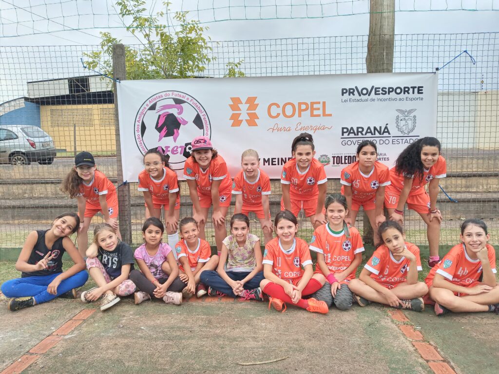 Atletas da AFETO em atividade no polo Jardim Coopagro